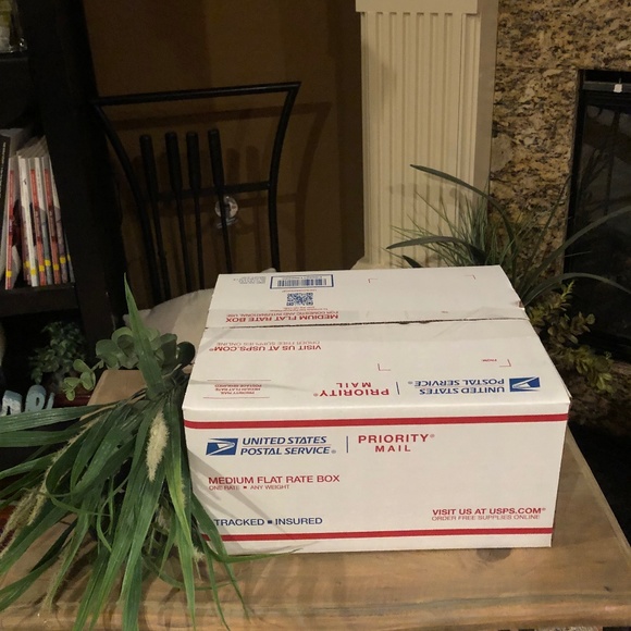 Home Decor Mystery Box - Picture 1 of 1